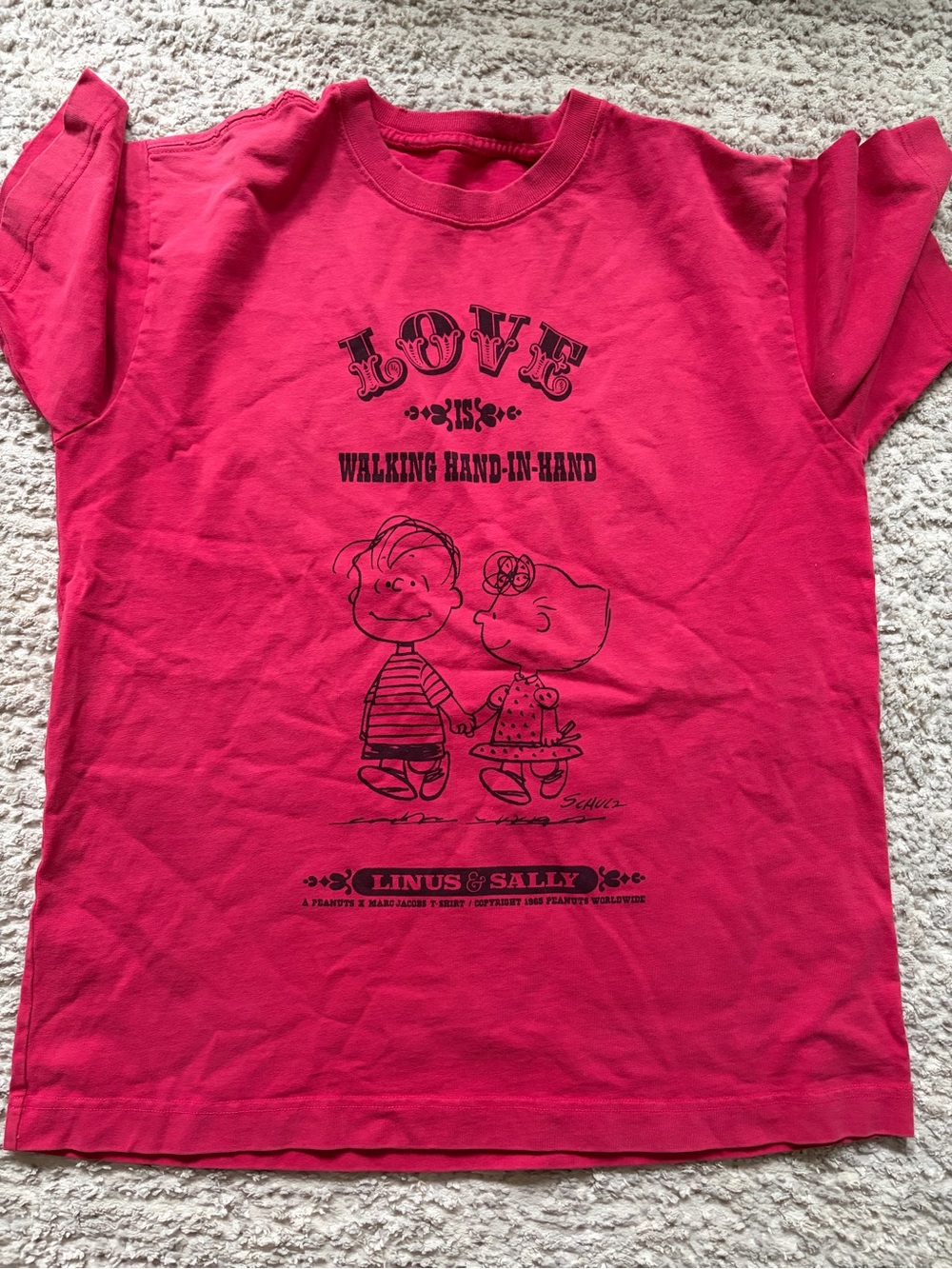 Marc Jacobs x Peanuts Pink Linus & Sally 'Love Walking Hand-in-Hand' Graphic Tee